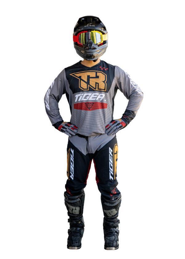 Комплект джерси и мотоштаны RSA 5.5 Черный/белый